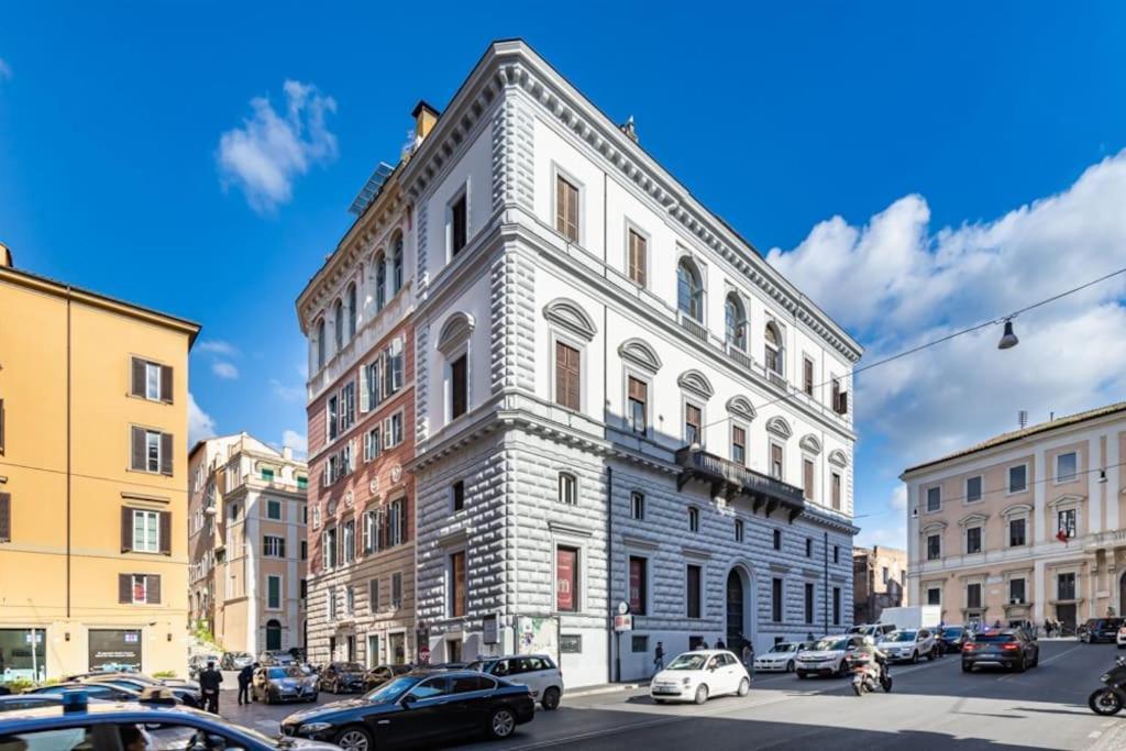 Stradivari Suite Roma Экстерьер фото